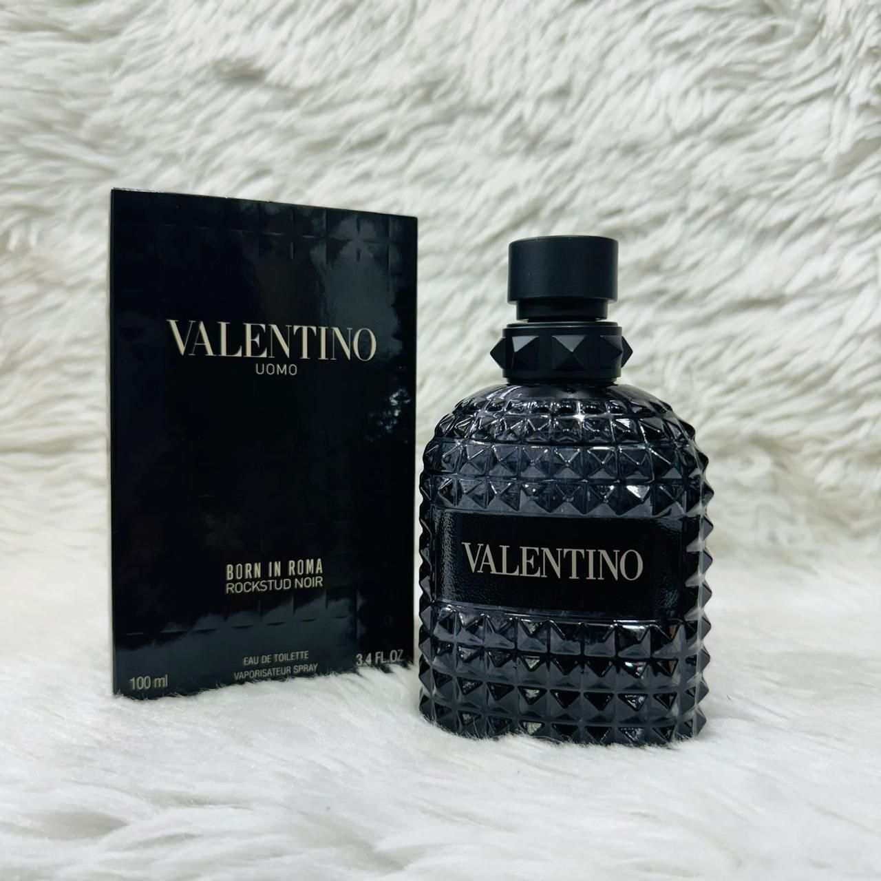 Valentino Uomo Born In Roma Rockstud Noir